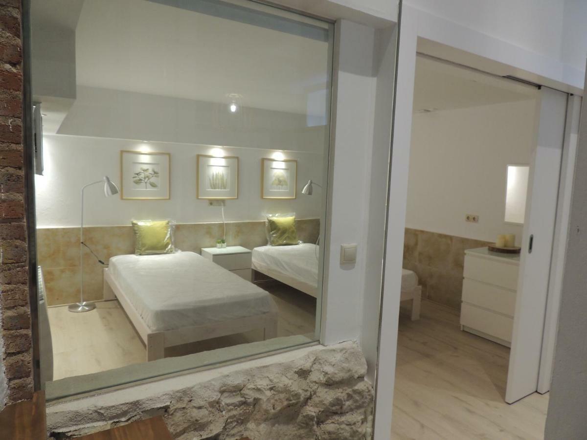 Apartamento Ribera Del Puente Salamanca Exterior photo